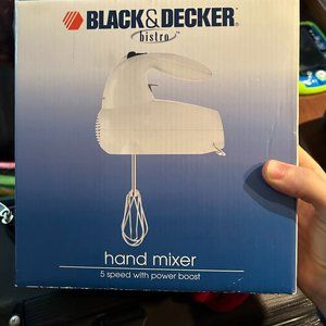 Black & Decker Bistro Hand Mixer 5-Speed with Power Boost